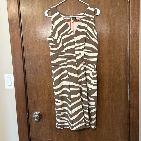 Banana Republic Issa Collection sleeveless zebra striped beige and brown dress - Picture 2 of 7